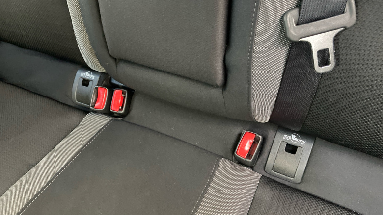 Nissan Qashqai 1.2 DiG-T N-Connecta 5dr Petrol Hatchback